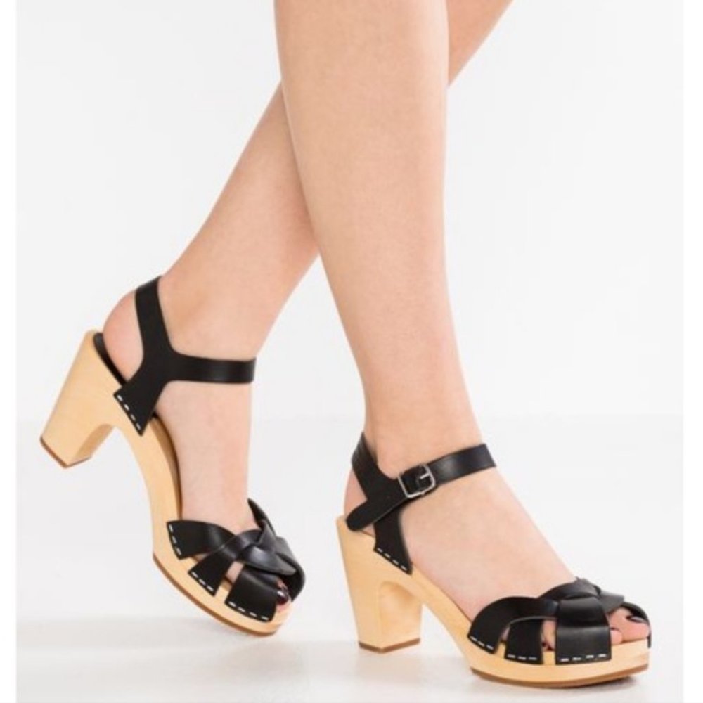 Swedish Hasbeens Kringlan Black High Heel Wooden Leather Clog Sandals